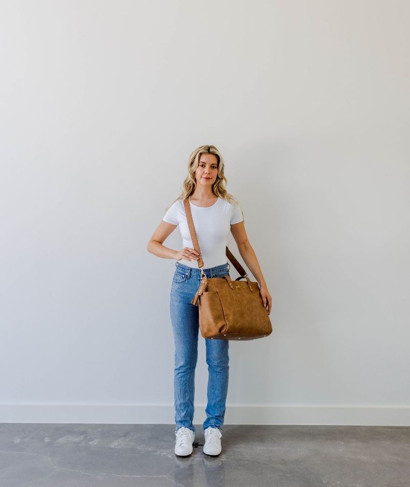 Isabella - 5'8