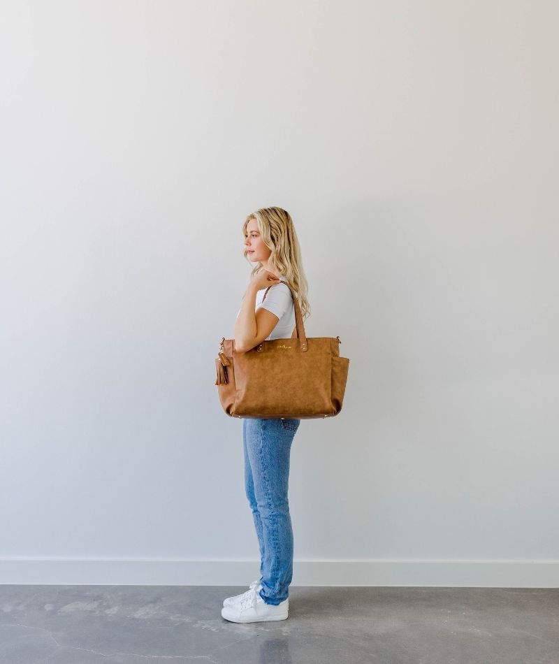 Isabella - 5'8