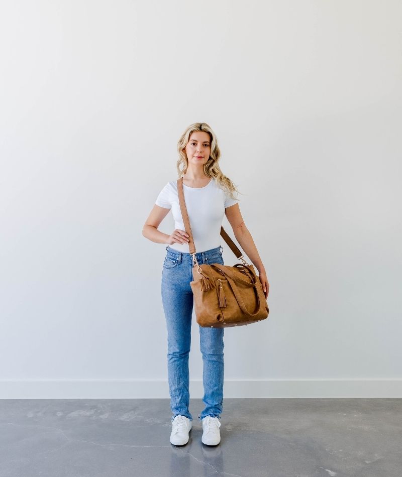 Isabella - 5’8