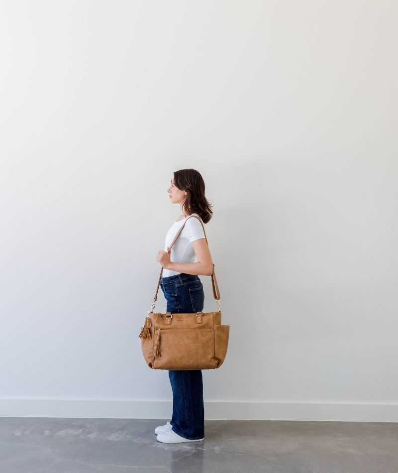 Victoria - 5’4