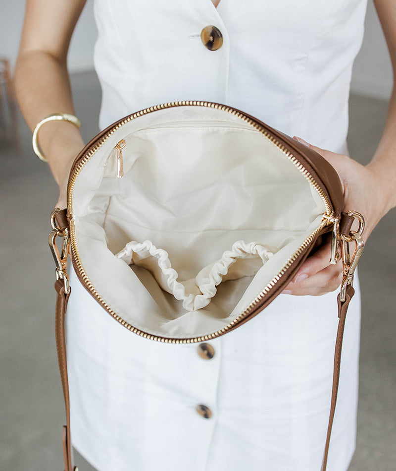 Rosette Crossbody - Coffee