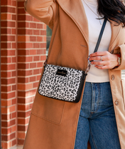 Ara Convertible Crossbody Clutch - Leopard