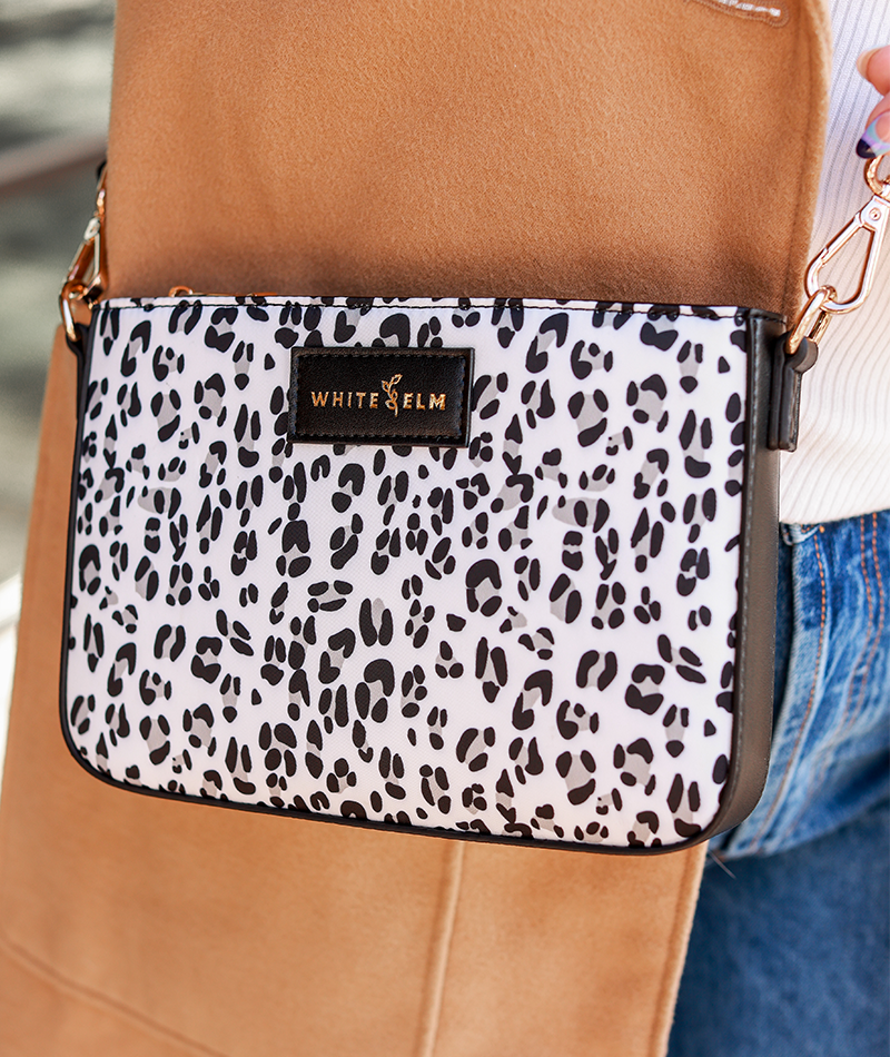 Ara Convertible Crossbody Clutch - Leopard