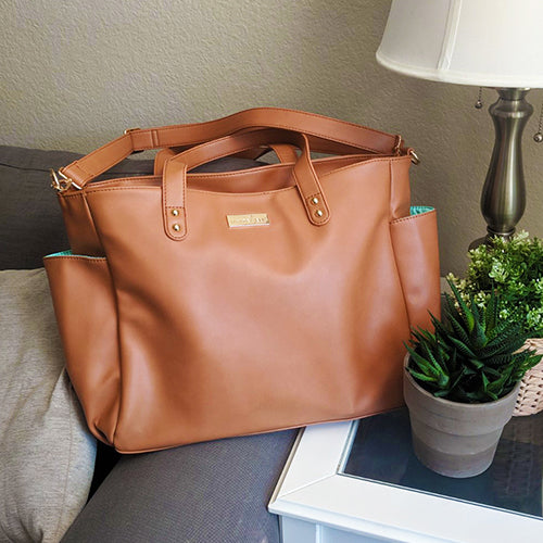 Aquila Bag Review by @thedisorganizedmomma!