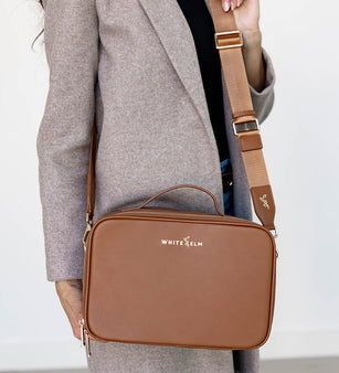 AVEN TRAVEL TRAIN CASE