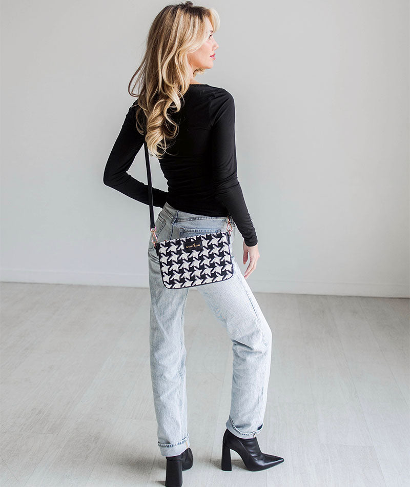 Ara Convertible Crossbody Clutch - Houndstooth