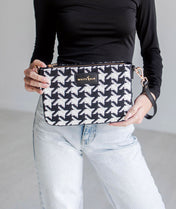 Ara Convertible Crossbody Clutch - Houndstooth