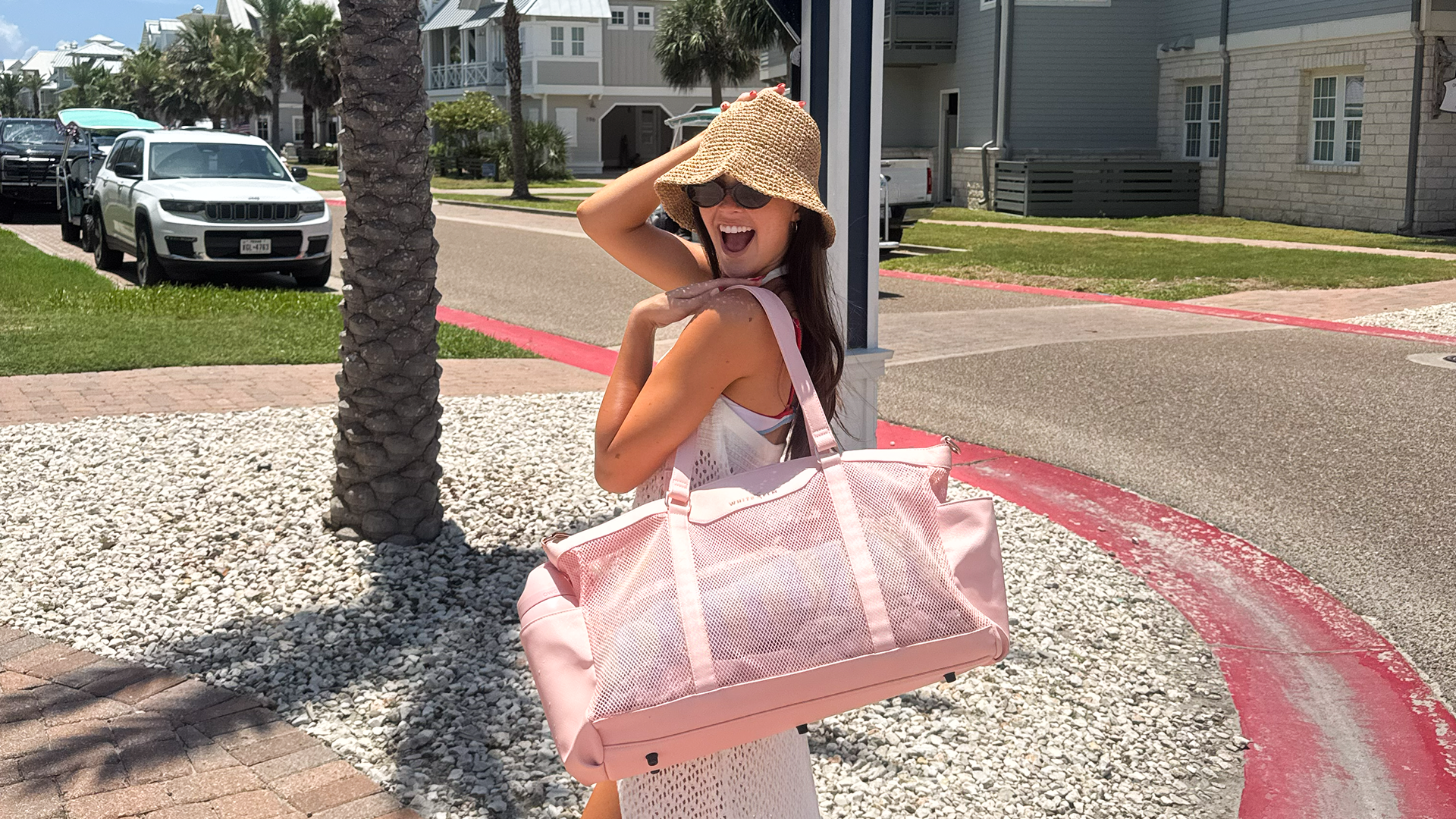 CarmenBeachIRL3.png
