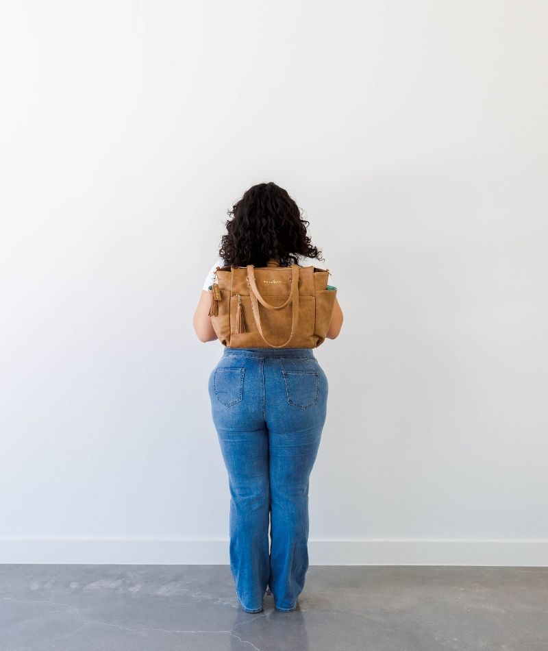 Yanette - 5’10
