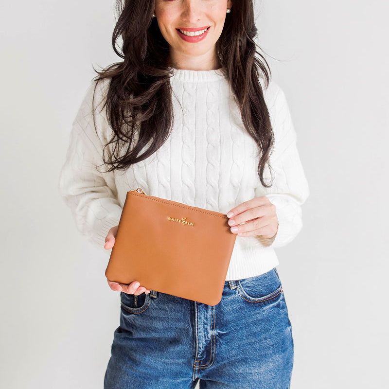 Maia_Caramel_Styled.jpg