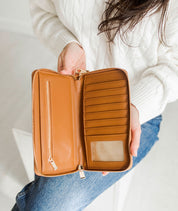 Vera Wallet - Caramel