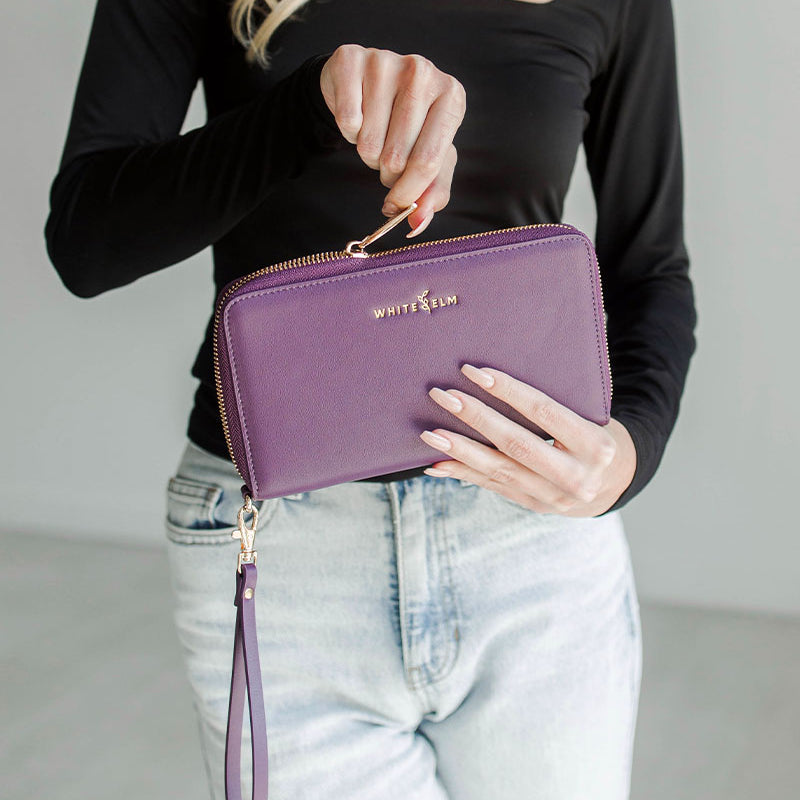 Vera_Plum_White_Gold_Unzip.jpg
