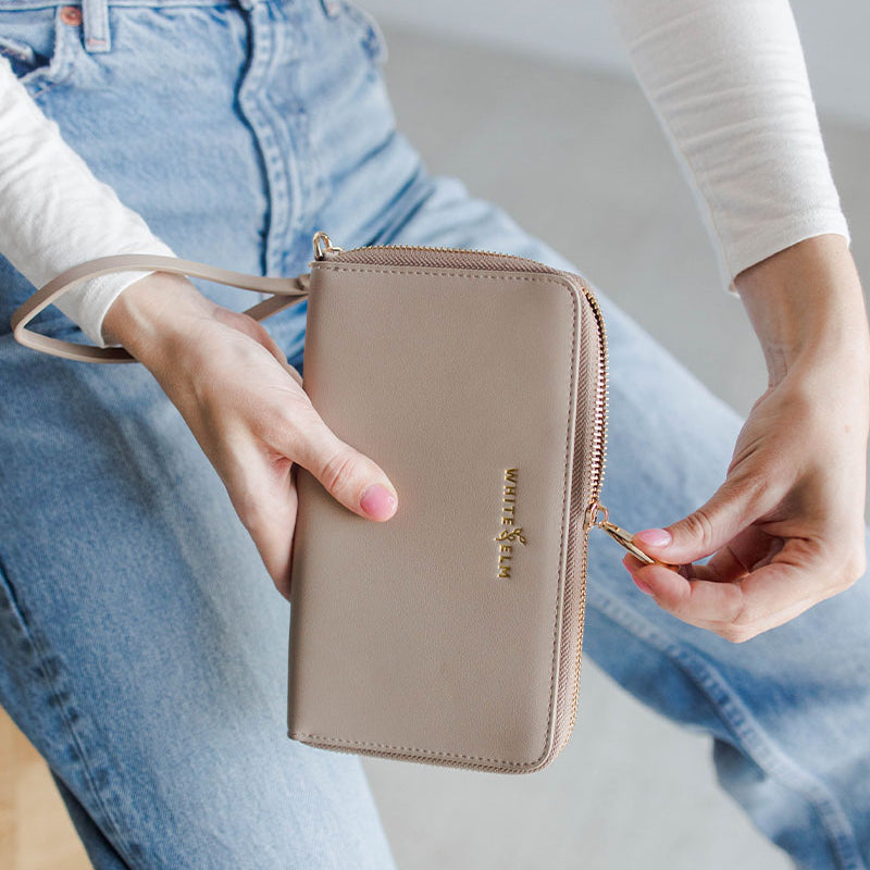 Vera_Taupe_Cream_Gold_Unzipping.jpg