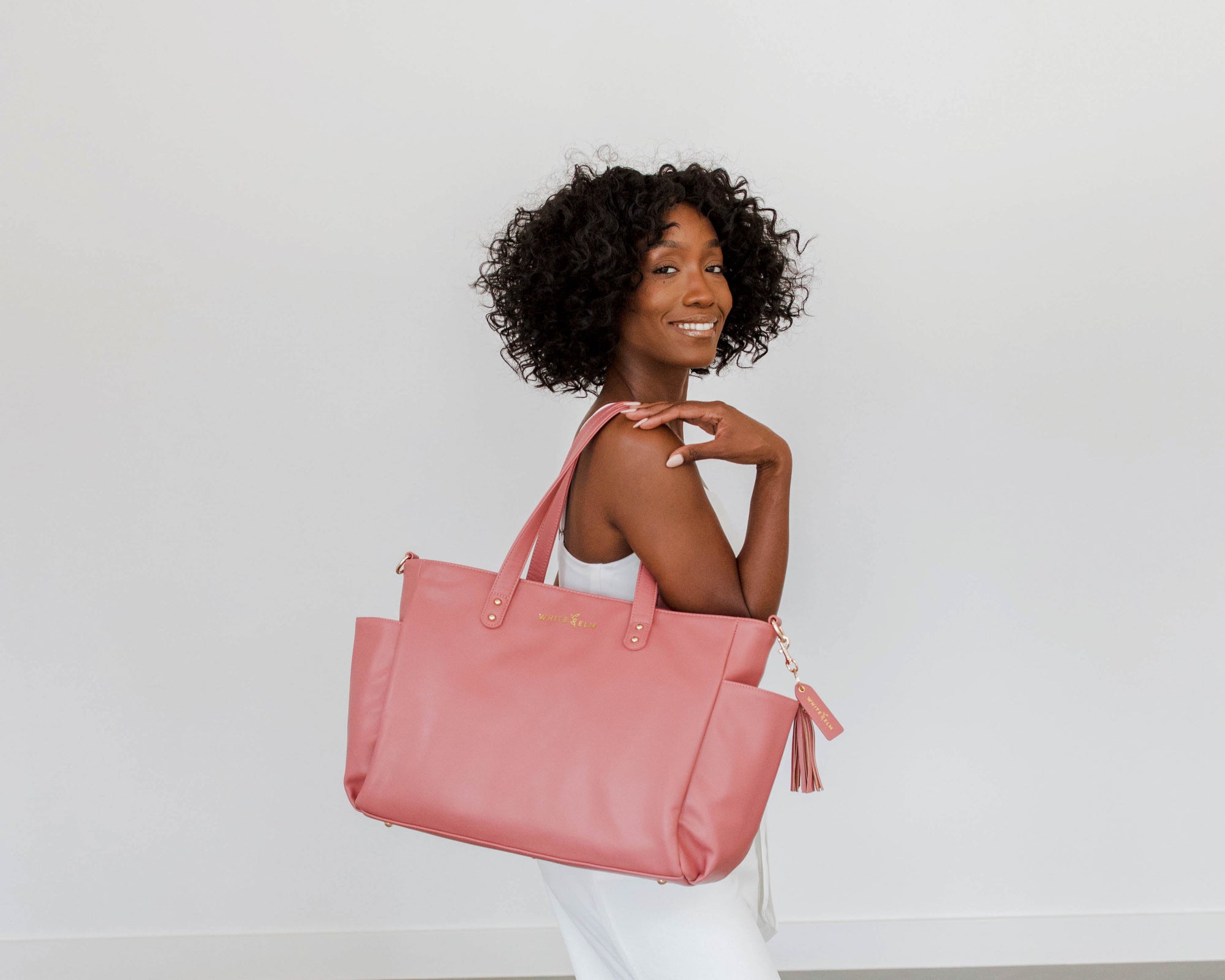 WhiteElm_Aquila_Peony_Gold_Tote_1_548874c4-037d-4759-9245-b46a4d342bfa.jpg