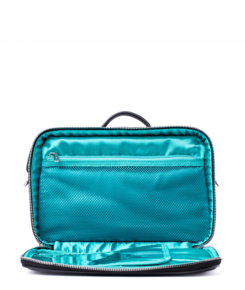 Aven Travel Train Case - Black