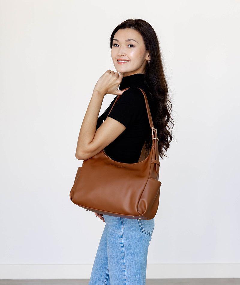 WhiteElm_CamilleHobo_Caramel_LS_Shoulder.jpg