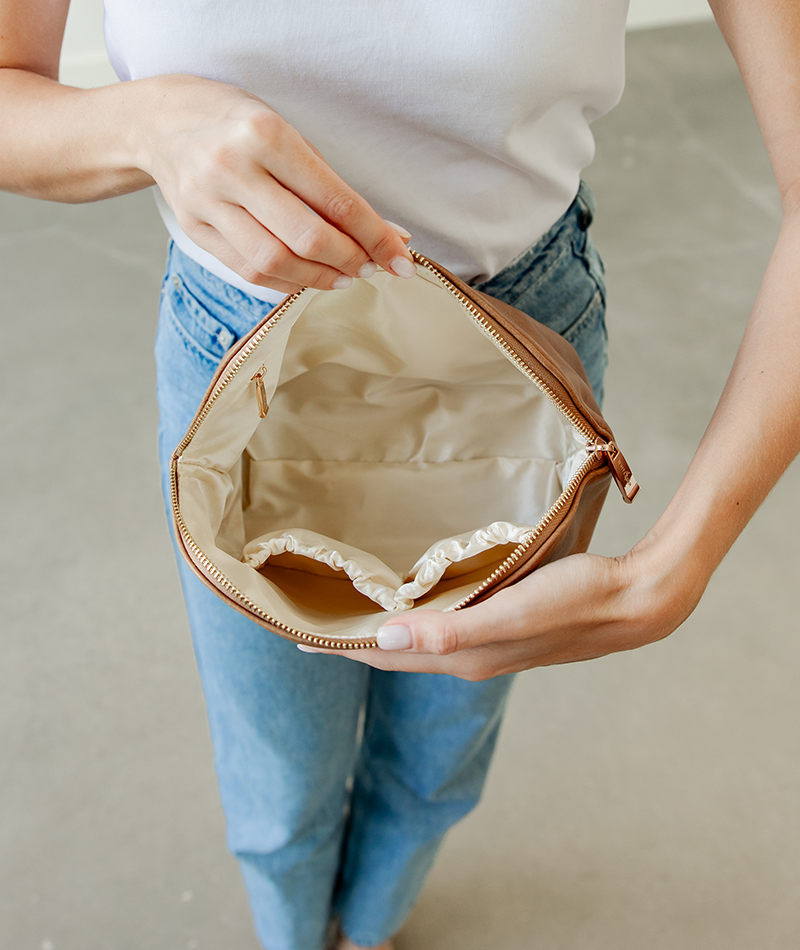 Lyra Cosmetic Bag - Almond