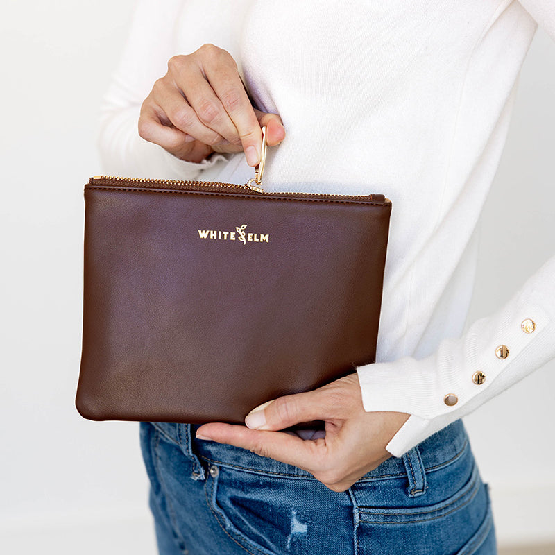 WhiteElm_MaiaCosmeticBag_MahoganyBrown_LS_Zip.jpg