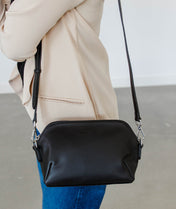 Rosette Crossbody - Black