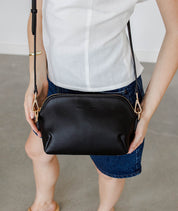 Rosette Crossbody - Black