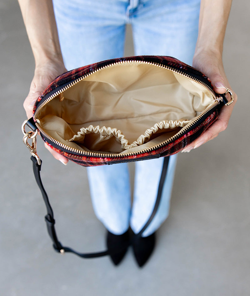 Rosette Crossbody - Tartan Rouge Wool