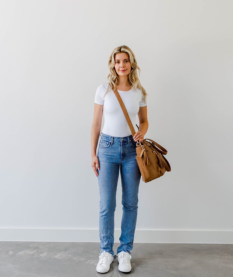 Isabella - 5'8