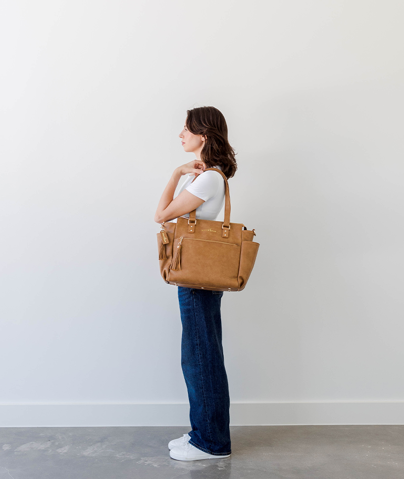 Victoria - 5'4