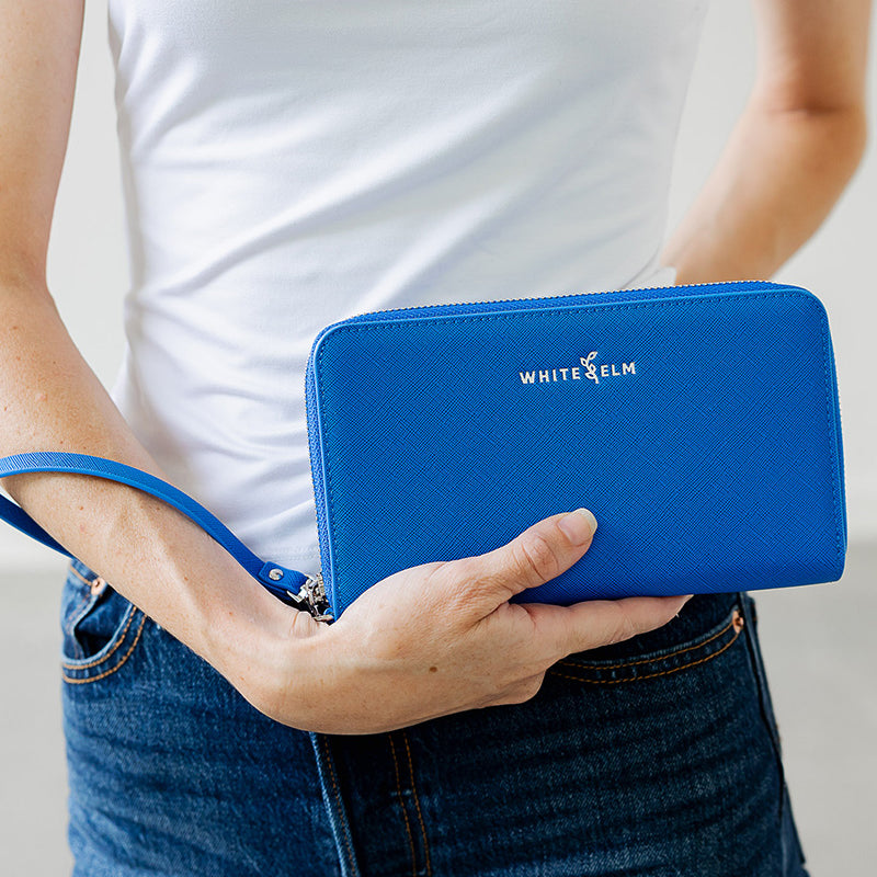 WhiteElm_VeraWallet_CobaltBlue_WristletHeld.jpg